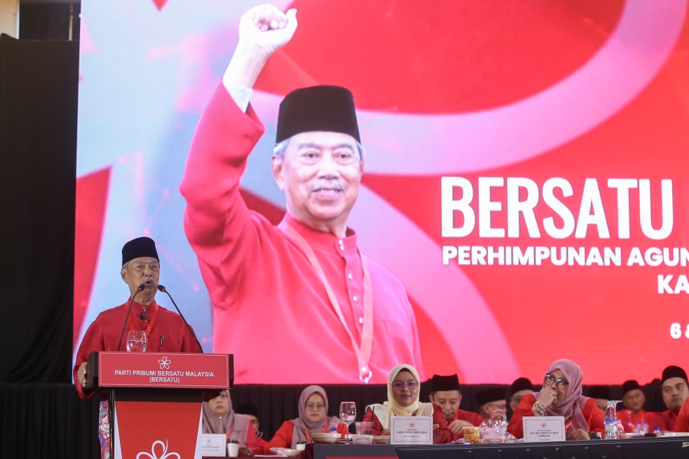 Muhyiddin Accuses Perikatan of Excluding Bersatu, Questions Sincerity of Umno Alliance