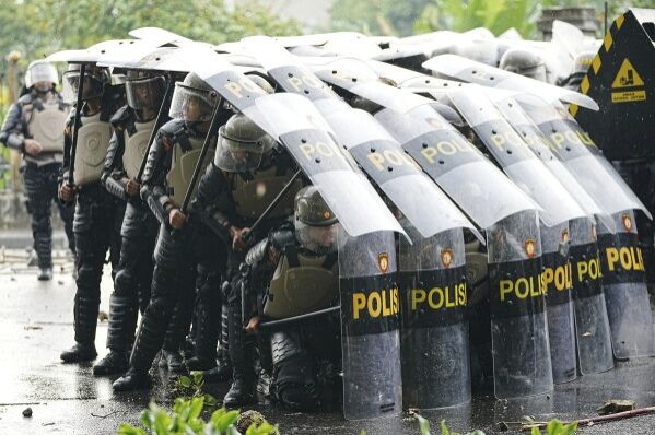Indonesia's Security Agencies Face Off Over Corruption Raids as Tensions Rise