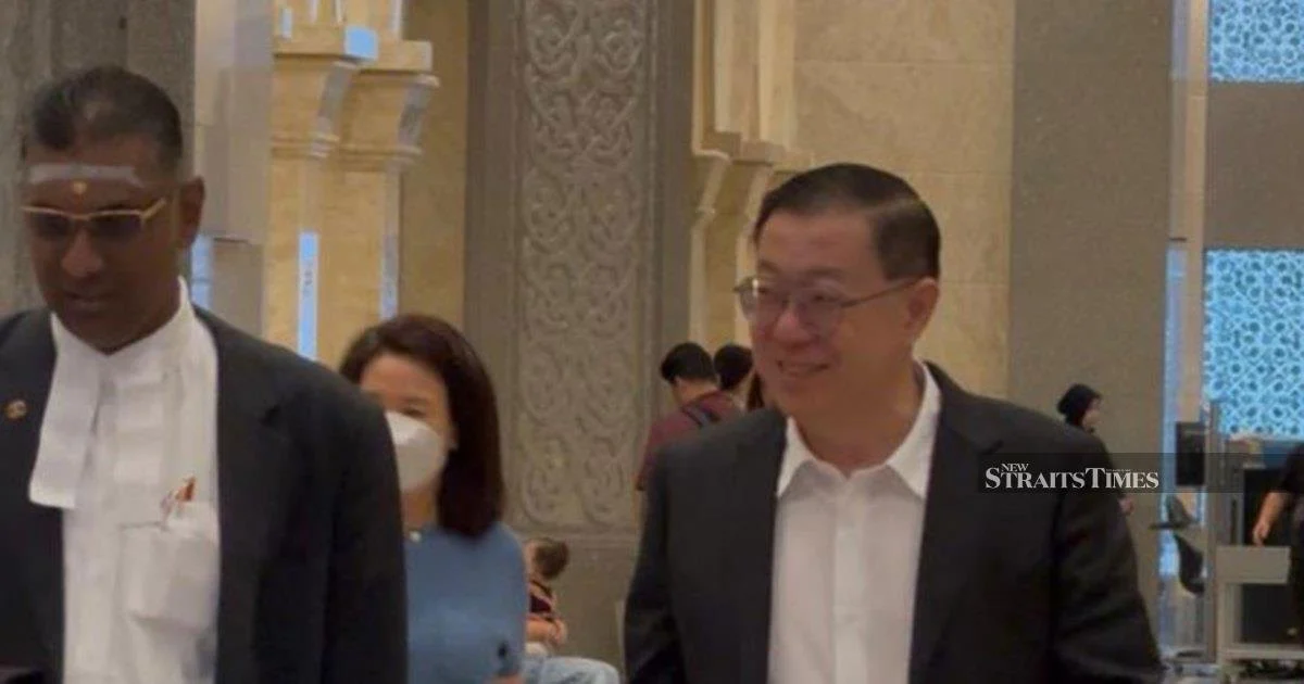 Guan Eng and wife appear in court as judges decide on corruption charges dismissal bid