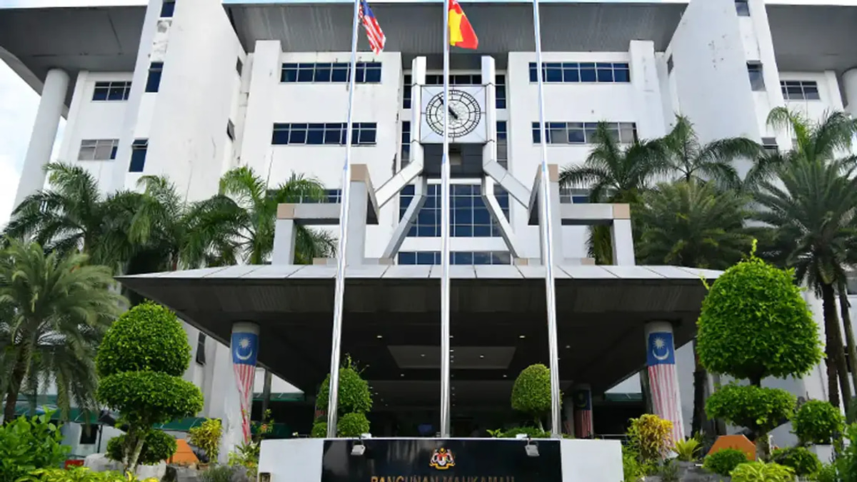 Teenager Ordered to Defend Himself in Bandar Utama School Murder Trial