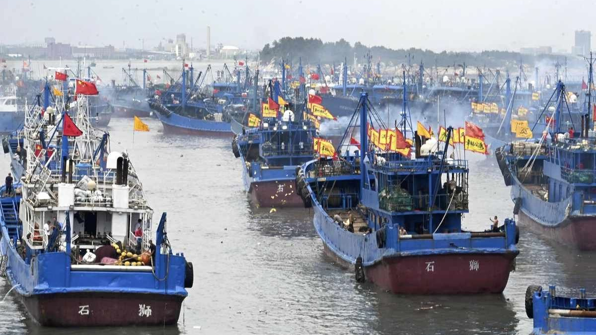 China's Fishing Ban Lift Stirs Regional Tensions as Japan Braces for Senkaku Incursions