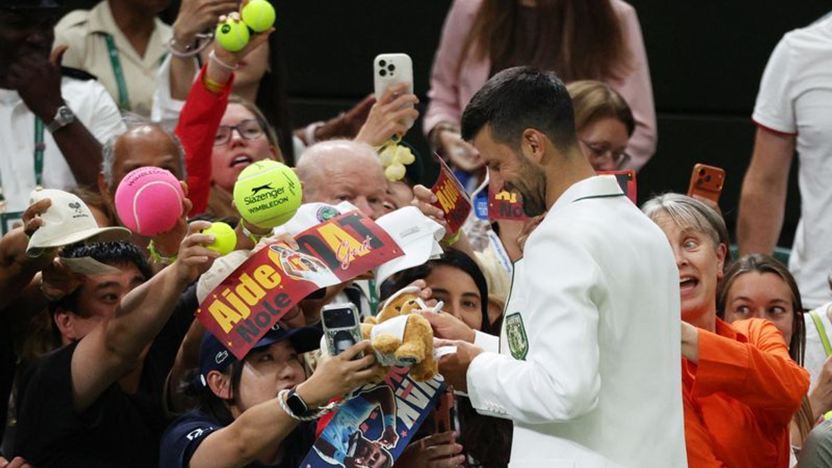 Djokovic's Wimbledon Masterclass: Prankster Form and McIlroy's Green Jacket Envy