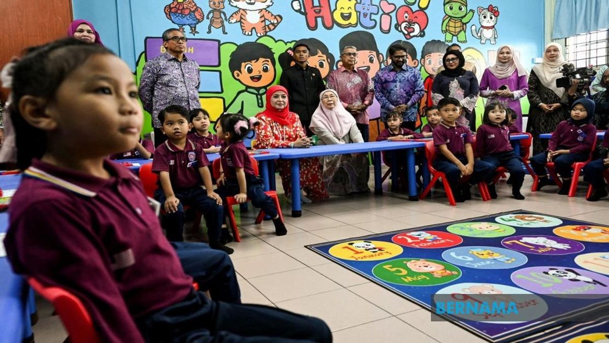 Queen Zarith Sofiah Launches Integrity Module for Malaysian Preschoolers