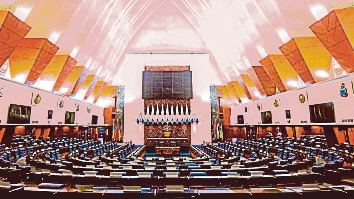 Parliament to tackle border economy and Middle East shipping crisis