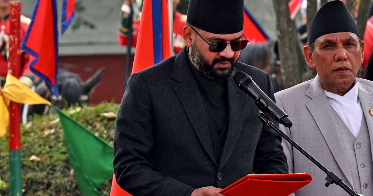 Nepal's PM Permitted to Wear Signature Sunglasses in Parliament on Medical Grounds