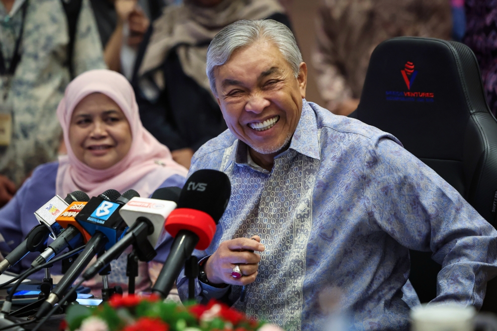 BN Committed to Unity Government Until End of Current Parliament, Says Zahid