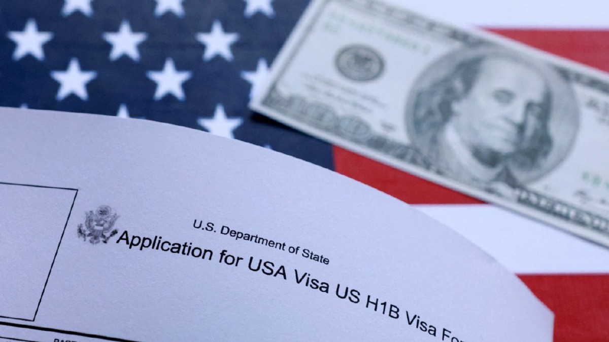 Trump Administration's Challenge to H-1B Visa Fee Blocked by US Appeals Court