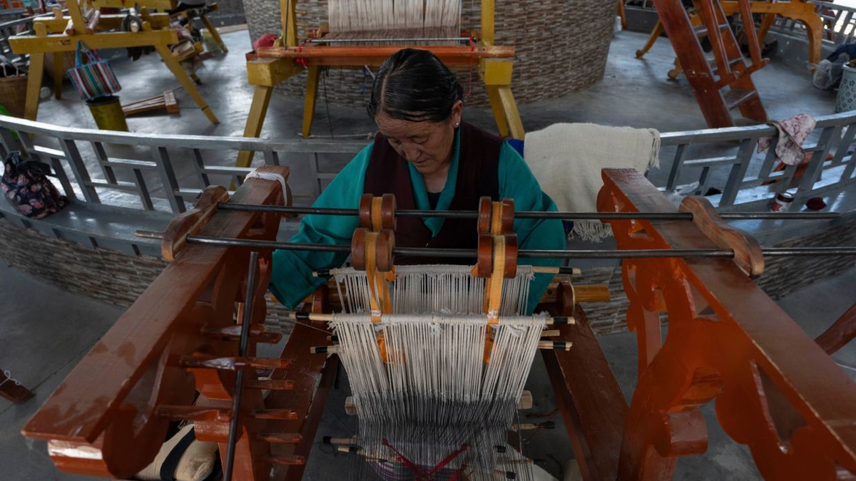 Tibetan Weaving Cooperative Preserves Ancient Craft Traditions
