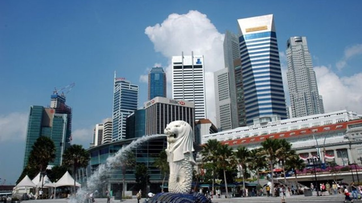 Singapore Activates Haze Contingency Plans as Regional Smoke Risk Persists