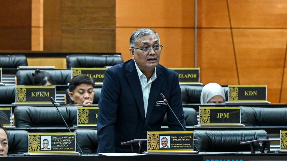 Over 3,600 Citizenship Applications Remain Stuck in Sabah's Pipeline