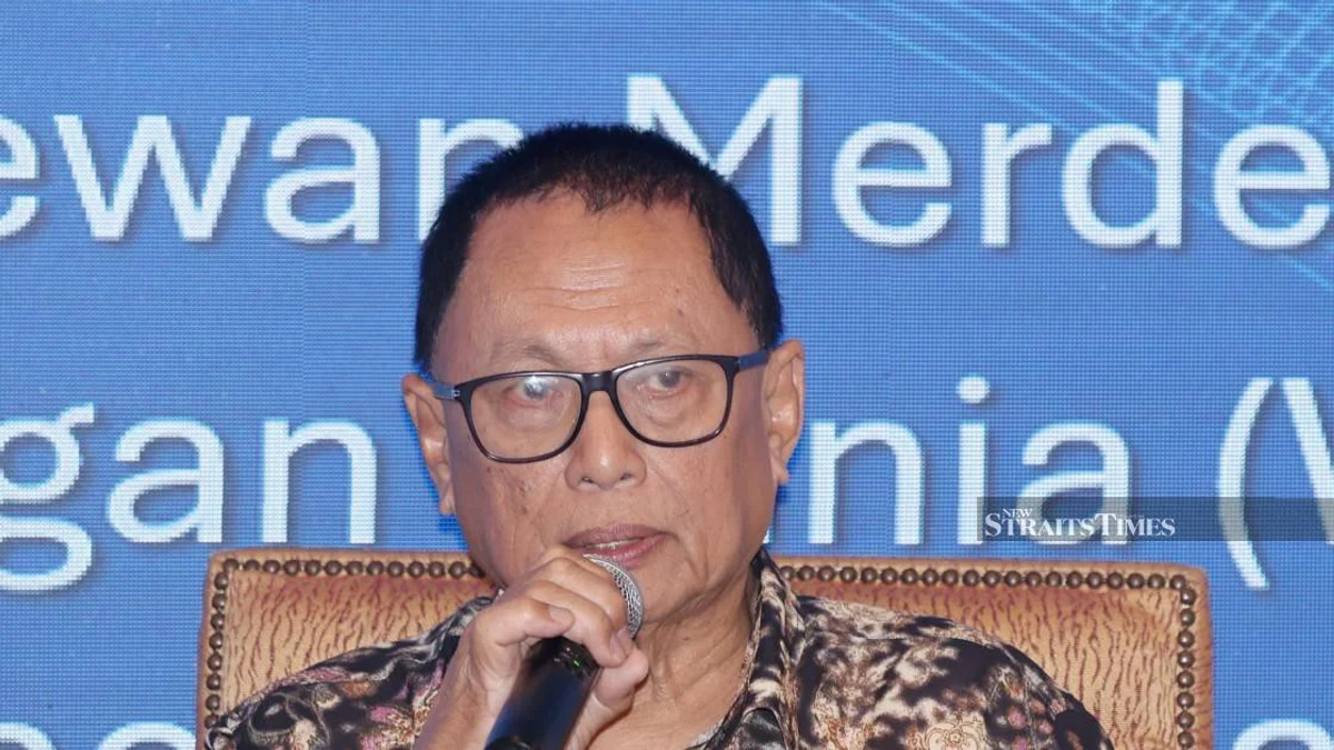 Puad's Departure a Wake-up Call, Not Personal Grievance, Says Former Umno Leader