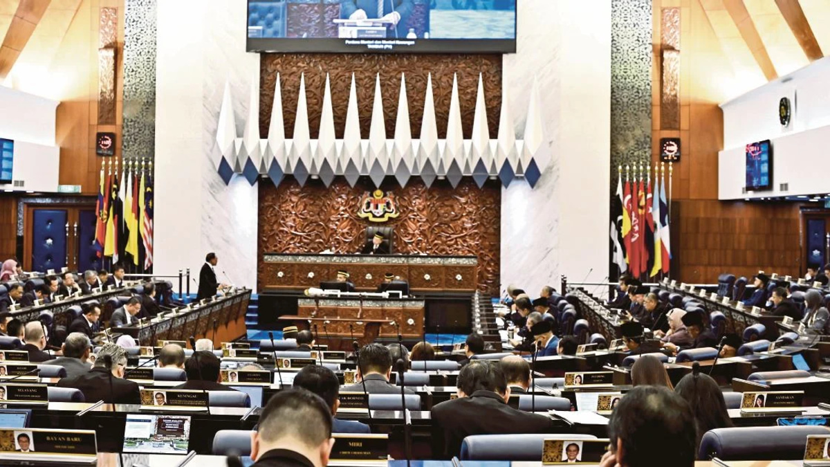 Parliament fractious as coalition tensions spill into heated Takiyuddin confrontation