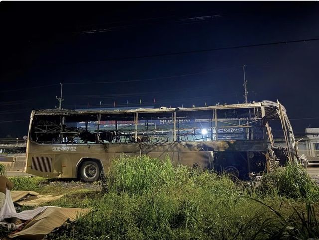 Seven die in southern Vietnam sleeper bus fire after roadside collision