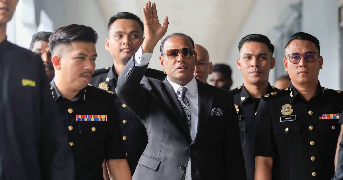 Supporters greet Saravanan with rallies as he faces foreign worker recruitment charges