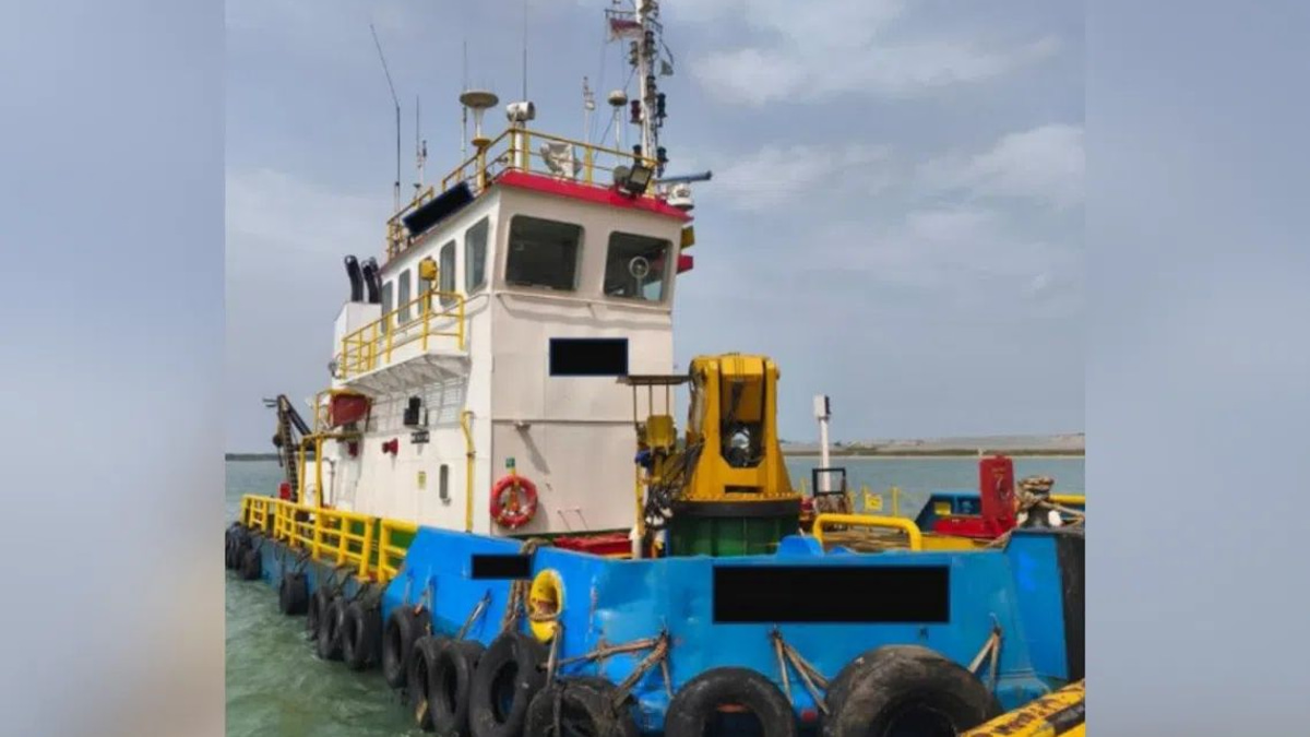 Eight tugboat crew members arrested for marine gas oil theft off Singapore's Tuas