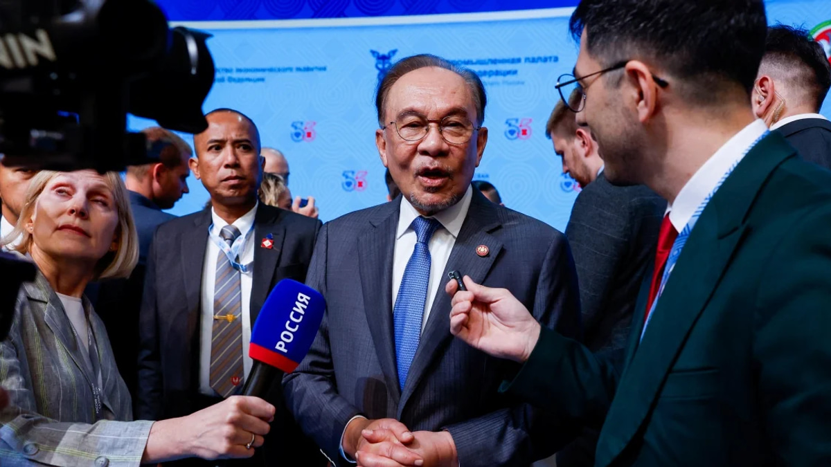 PM Anwar Ibrahim champions cultural diplomacy, revealing passion for Russian arts and literature