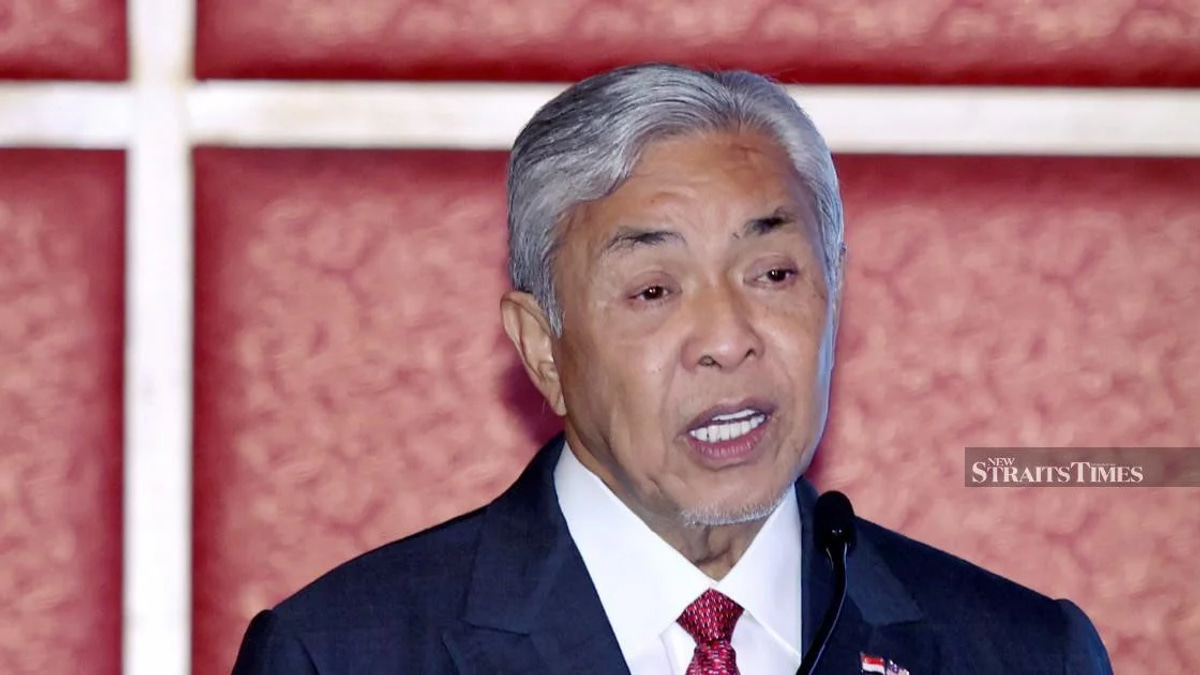 Umno President Zahid Denies Any Seat-Sharing Deal with Pas for Negri Sembilan