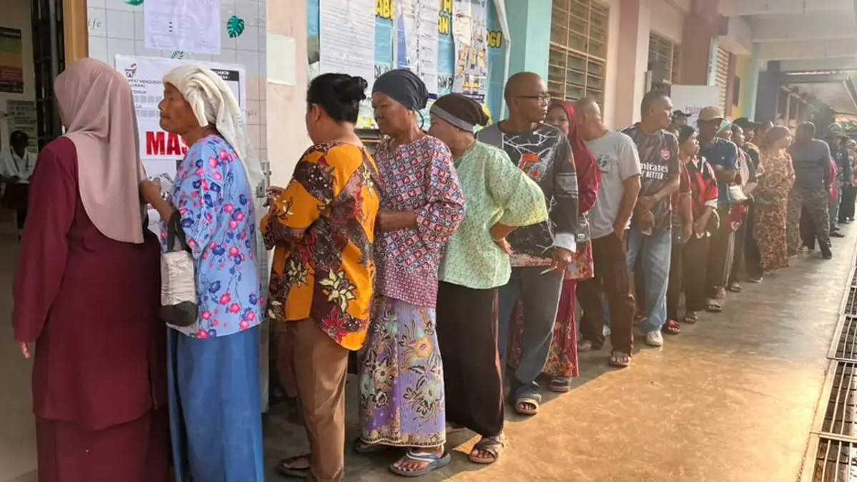 MCA and MIC gain ground when Umno's support holds firm, political analyst observes
