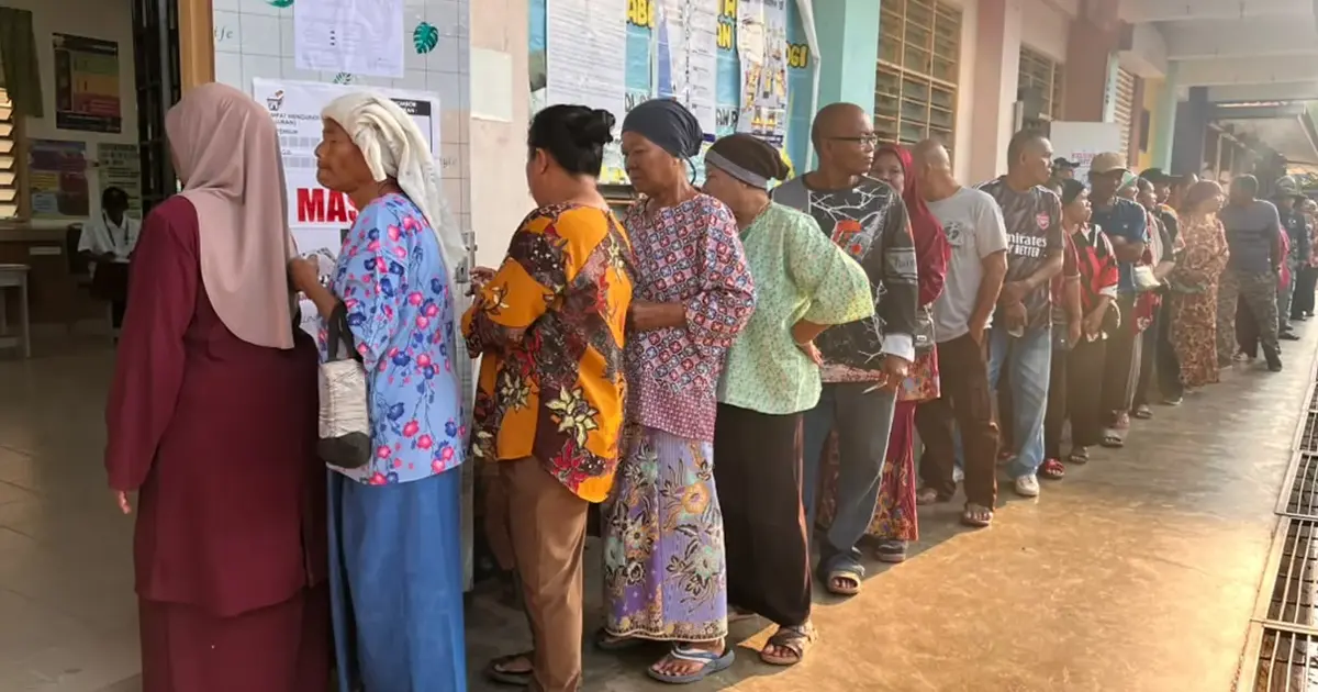 MCA and MIC gain ground when Umno's support holds firm, political analyst observes