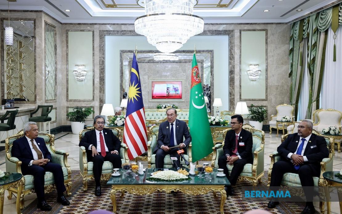 Anwar's Turkmenistan Visit Yields Gains in Energy Cooperation