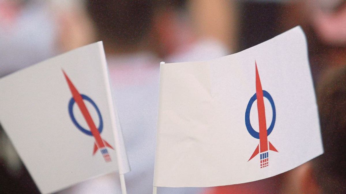 DAP's August National Congress Becomes Critical Test of Anwar's Coalition Government Stability