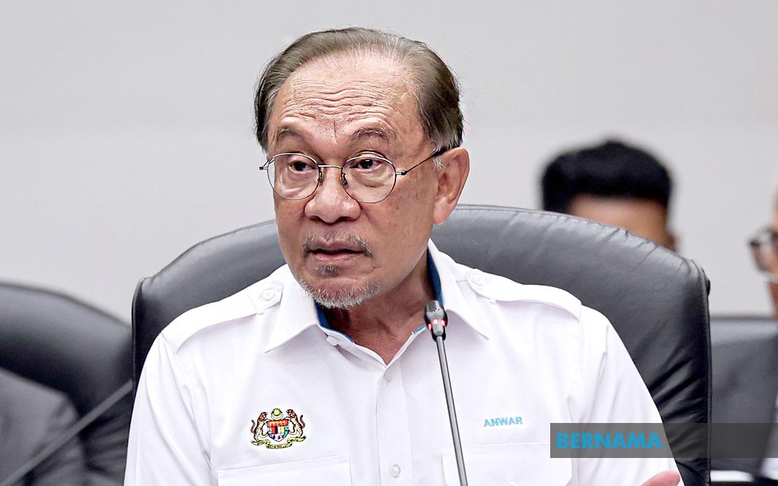 PM Anwar Extends Condolences After Form Four Student Dies at Seremban School