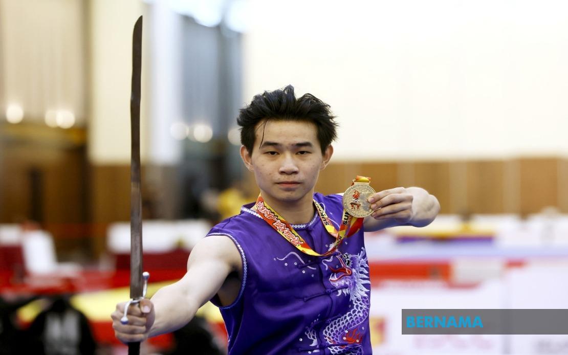Din Jun Crowns SUKMA Career With Gold Despite Hip Injury Setback