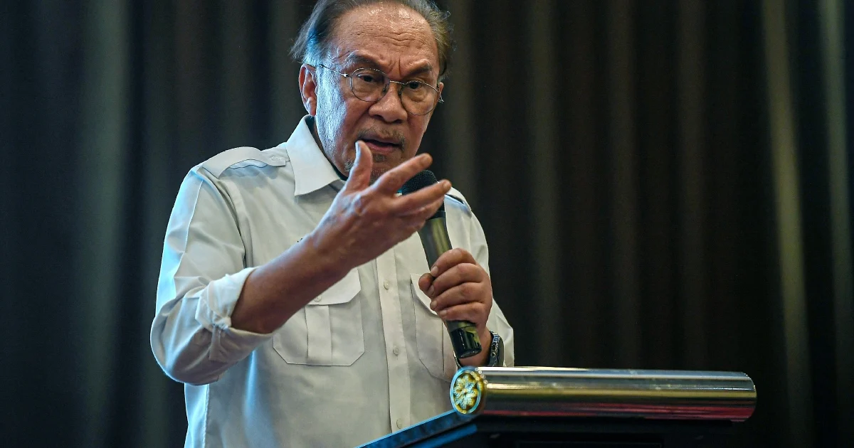 Federal Government Bears Nearly RM1 Billion Annual Debt Burden from Felda, PM Says