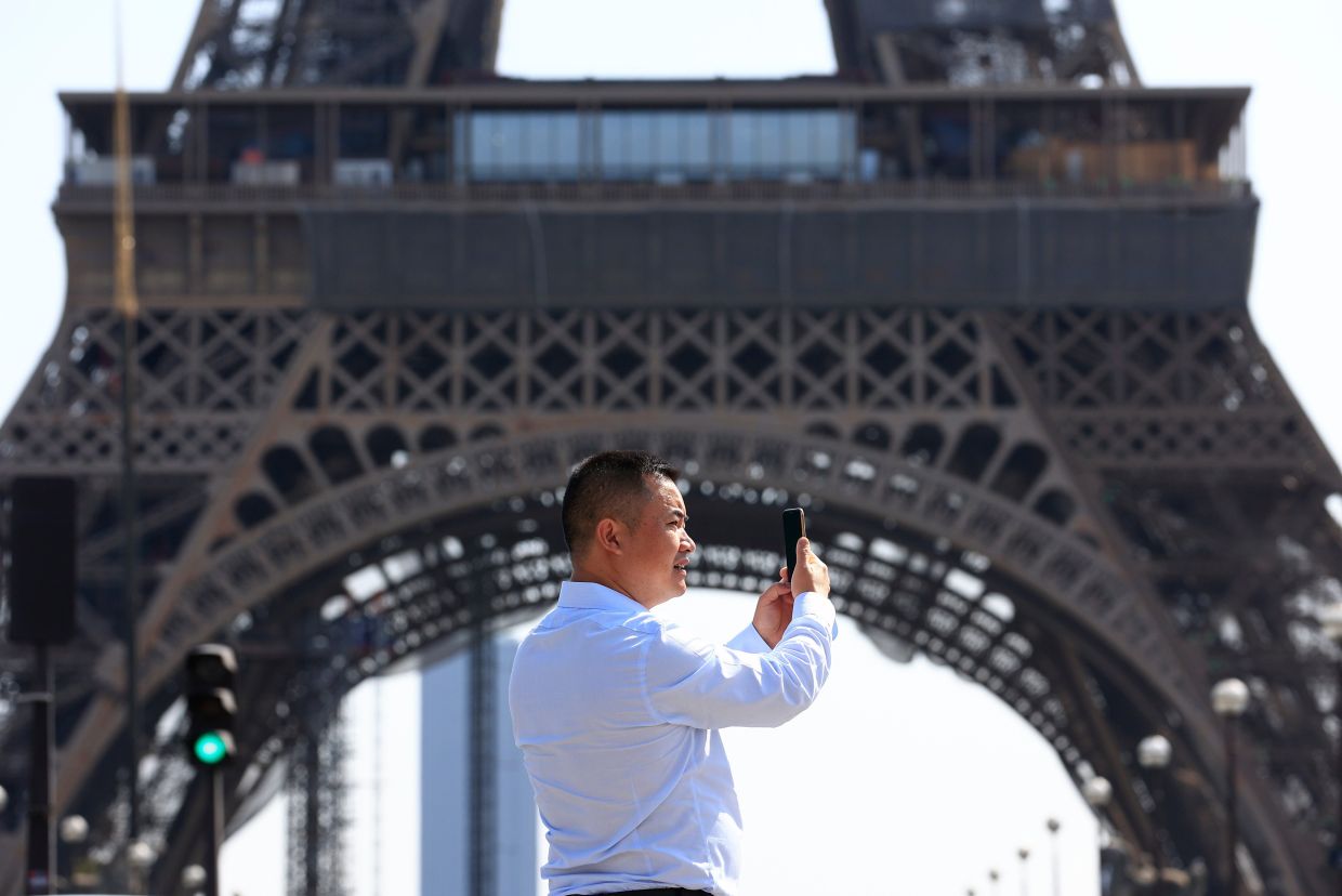 France Tightens Rules Against Unsolicited Sales Calls with August Deadline