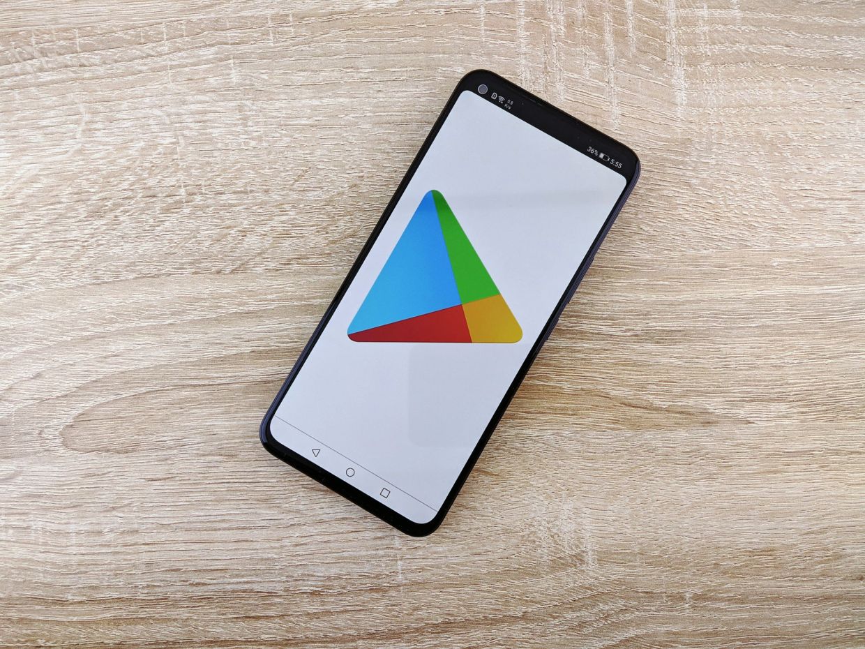 UK Regulator Pressures Apple and Google to Loosen App Store Payment Grip