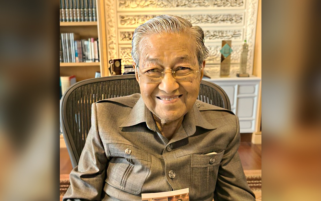 Cabinet Ministers Celebrate Dr Mahathir's Centennial Achievement