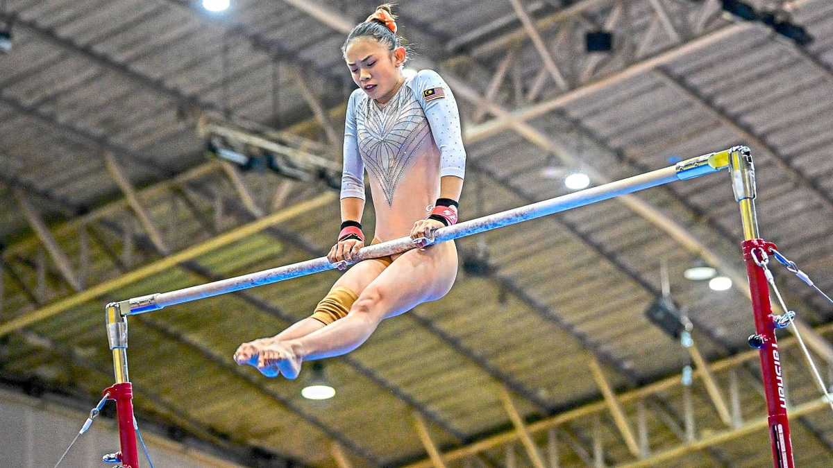 Yeoh secures uneven bars final spot as Malaysia shows mixed form on Games' second day