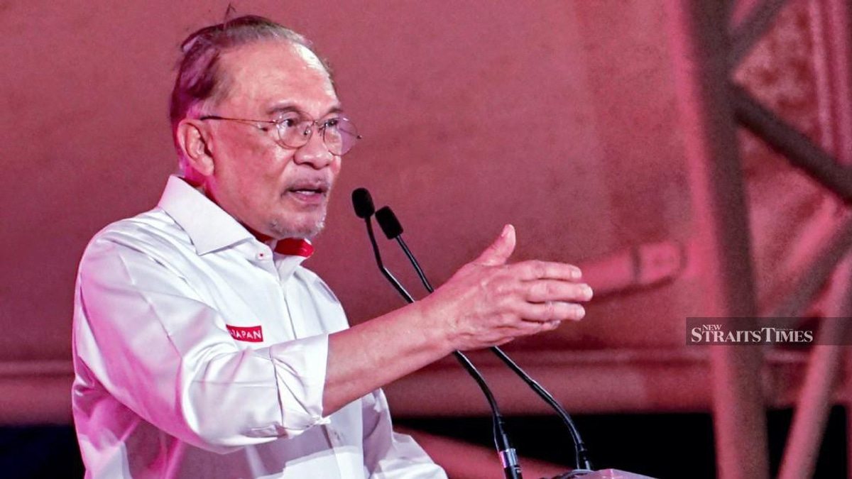 Malaysia's 5.8% Growth Signals Resilience, But Reform Agenda Must Accelerate, Says Anwar