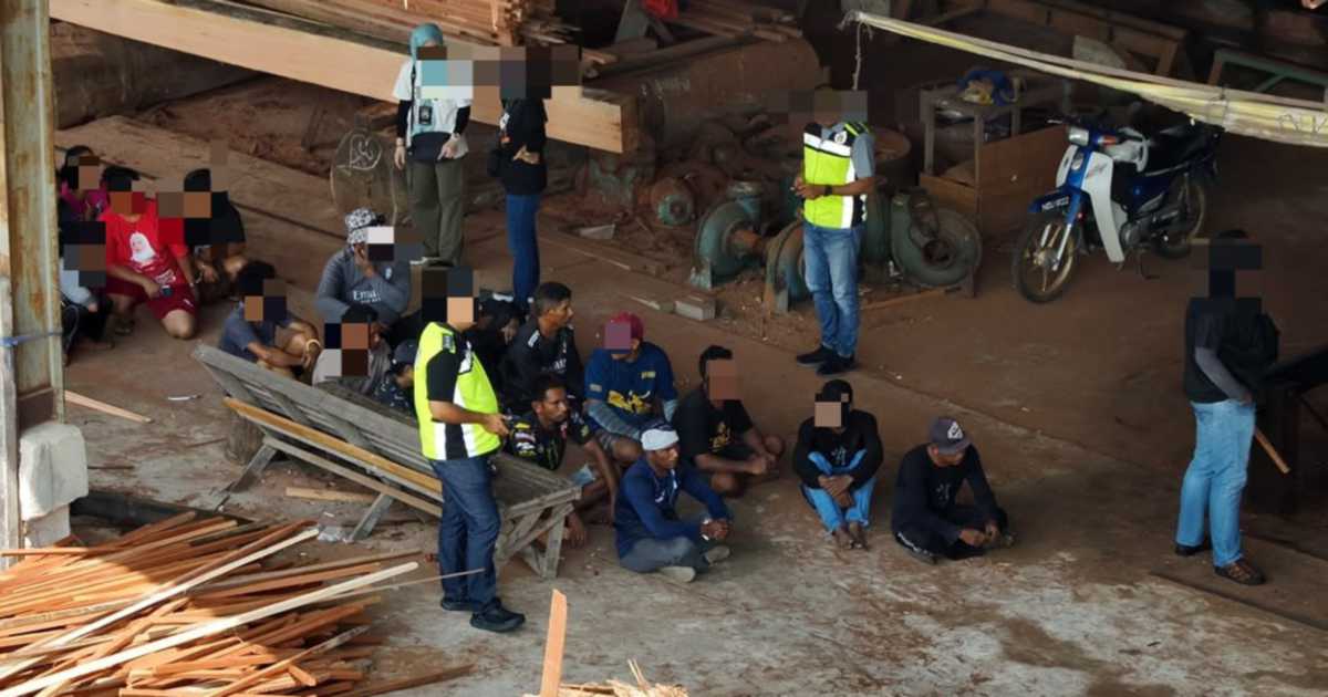 Immigration crackdown nets 62 foreigners in Selangor for pass violations