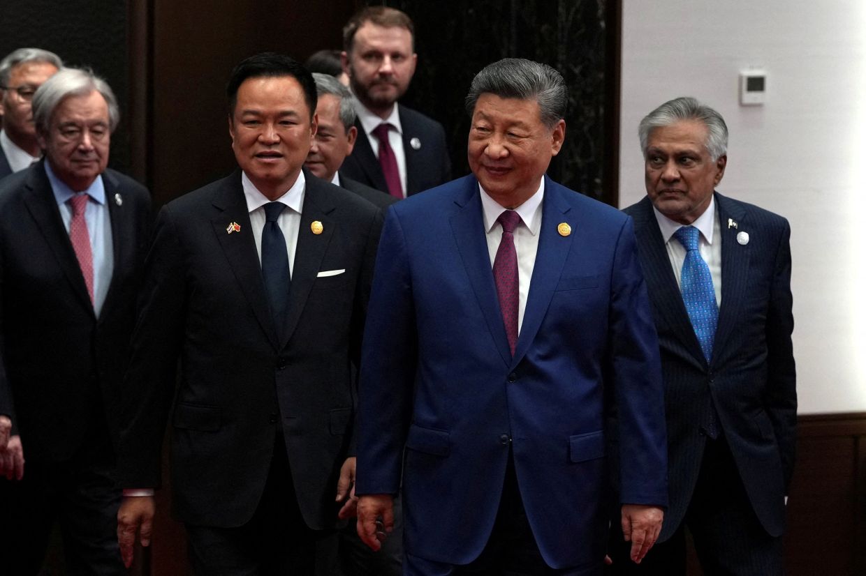 Thai PM's Melodic Diplomacy: Anutin Sings His Way Across Asia