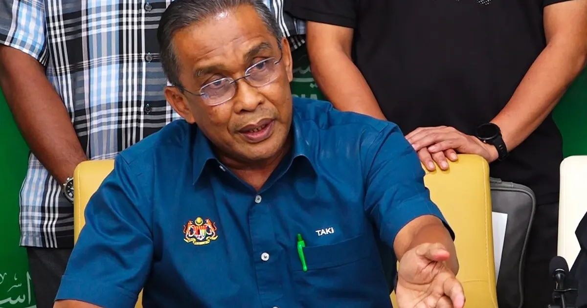 Hamzah Zainudin Returns as Opposition Leader as PN Consolidates Parliamentary Presence
