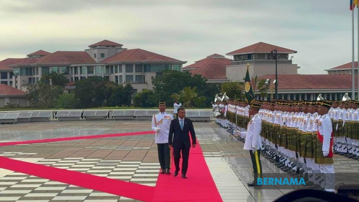 Bangladesh PM Tarique Rahman Arrives in Malaysia for Two-Day Official Visit