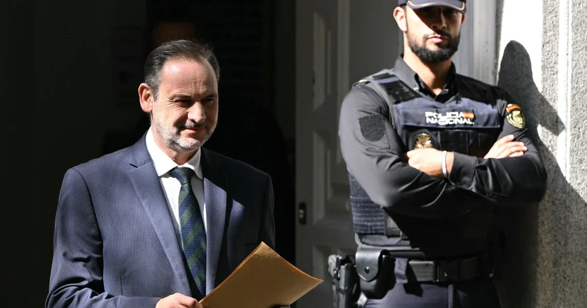 Spanish ex-transport minister Abalos jailed 24 years for corruption