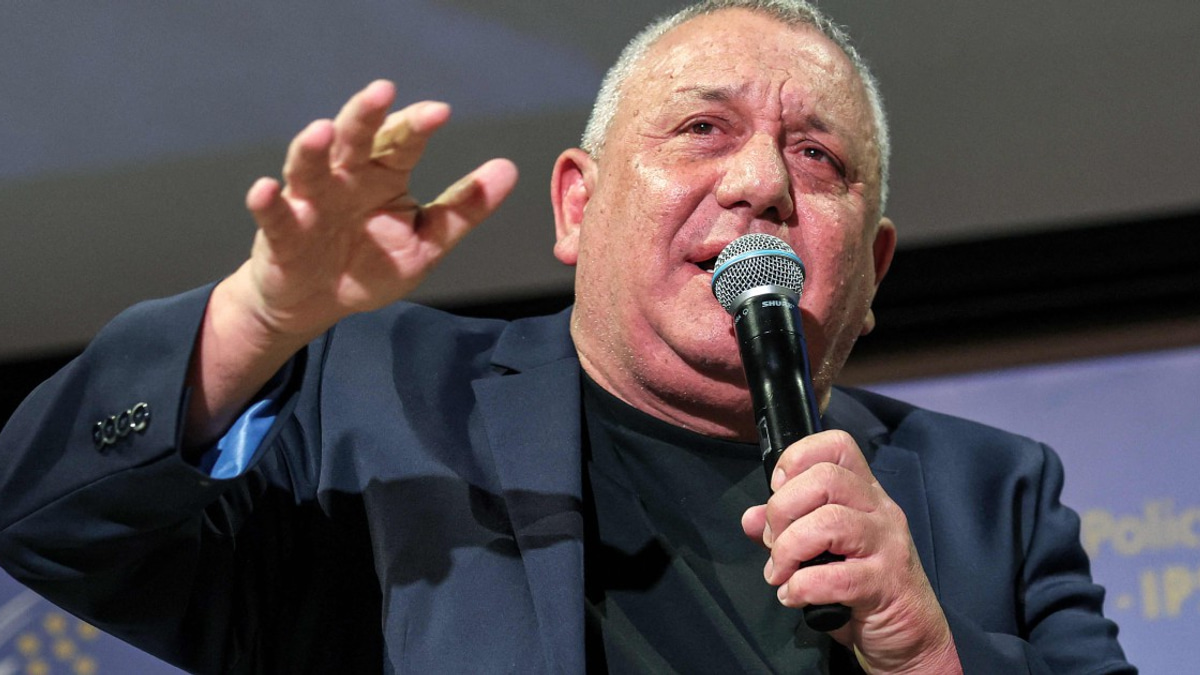 Israel's Former Military Commander Positions Himself as Netanyahu's Main Challenge in Upcoming Election