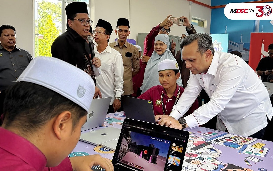 Islamic Boarding School in Perak Gets Digital Innovation Hub from MDEC