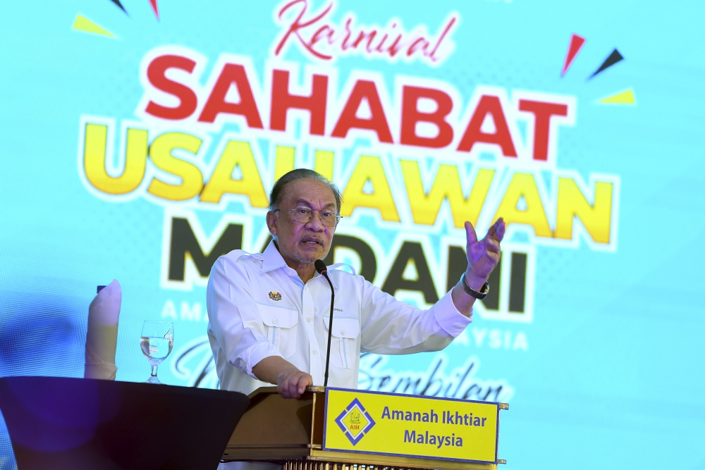 Anwar Affirms Cabinet Support for Malay-Muslim Community Programmes