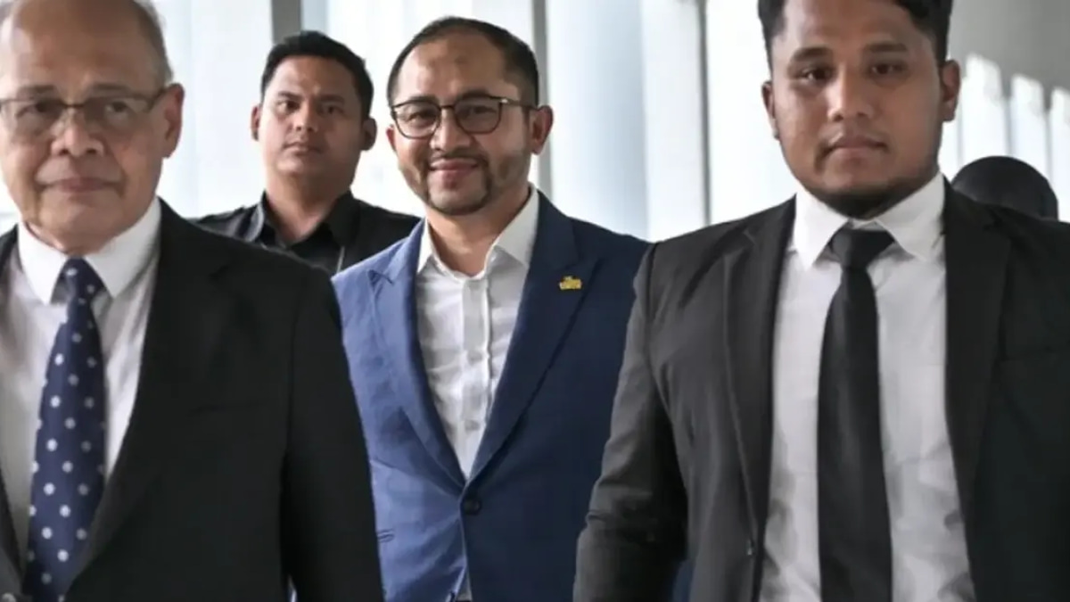Hamzah's Former Political Secretary Demanded RM9m Share of Police Consultancy Fee, Court Hears