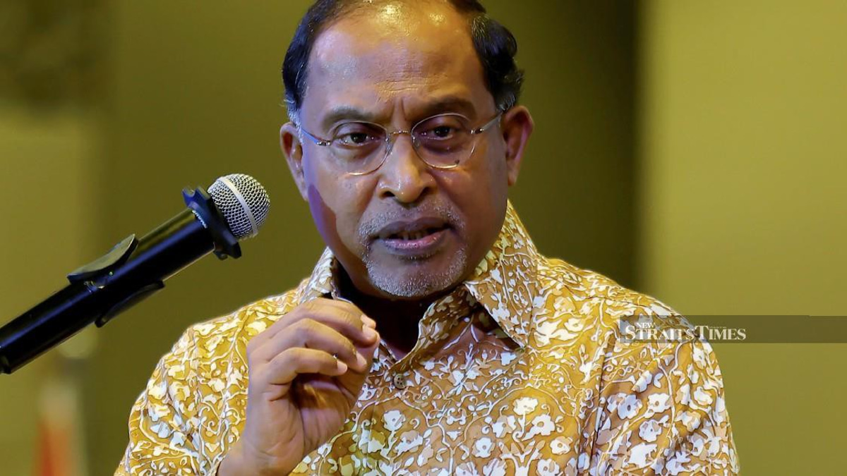 Zambry Dismisses Mahfuz's Ministerial Push, Redirects Him to Anwar