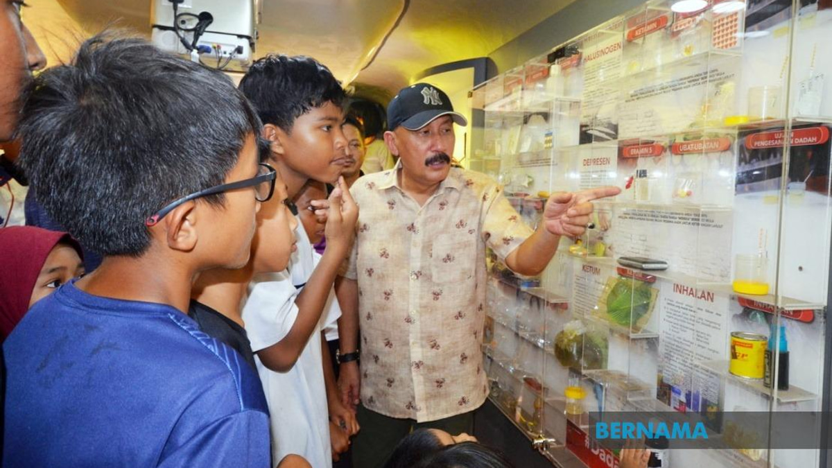 Malaysia Airlines to Screen All Pilots for Drugs, AADK Endorses Tougher Aviation Safety Rules