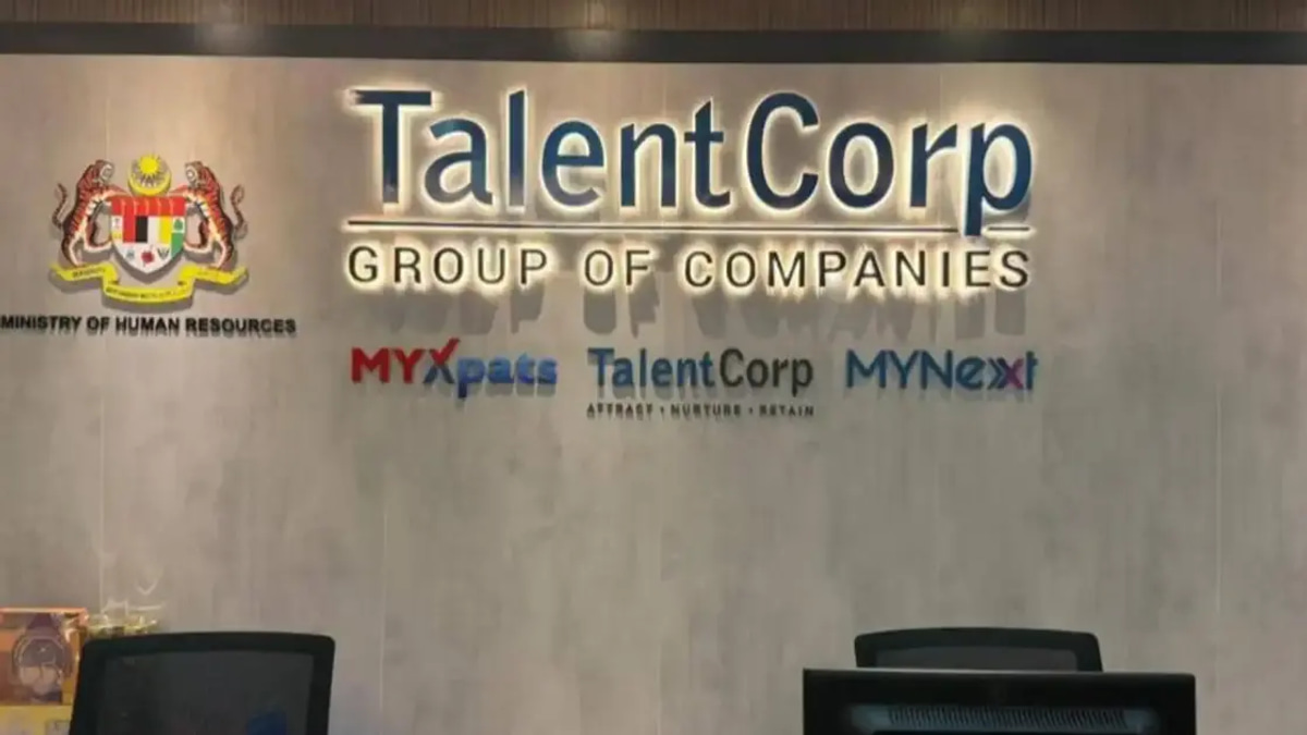 PM Orders Review of TalentCorp Application Process for Returning Professionals