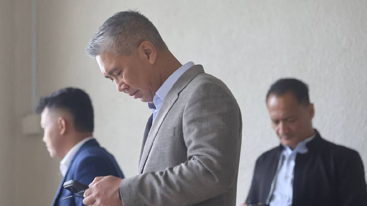Tengku Zafrul Portrays Muhyiddin's Minutes as Operational Directives, Not Project Approvals