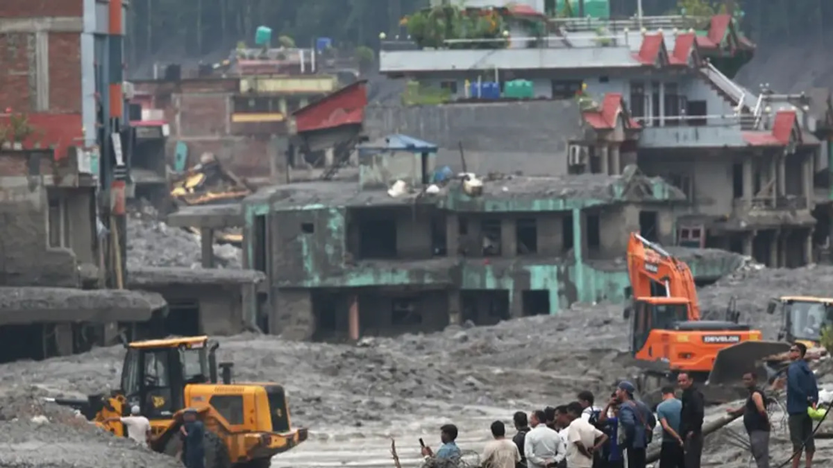 Malaysia Mobilises SMART Team for Nepal Earthquake Relief Operations