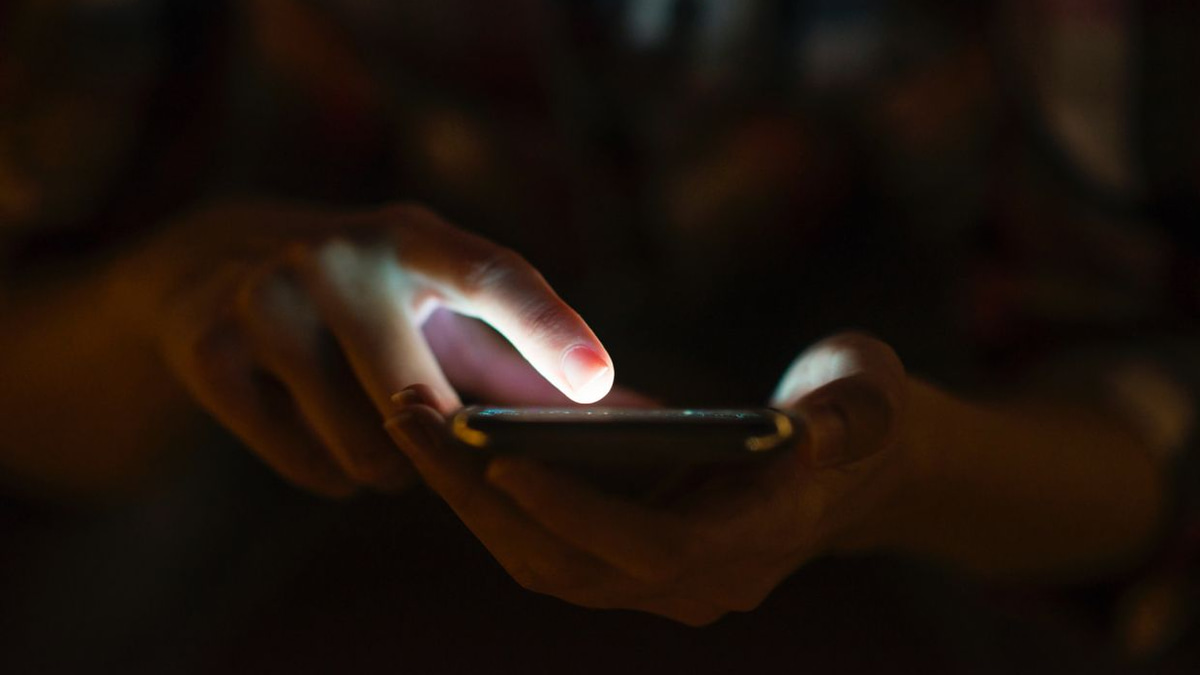 Malaysia's Social Media Ban for Under-16s: Mental Health Experts Debate Merits and Risks