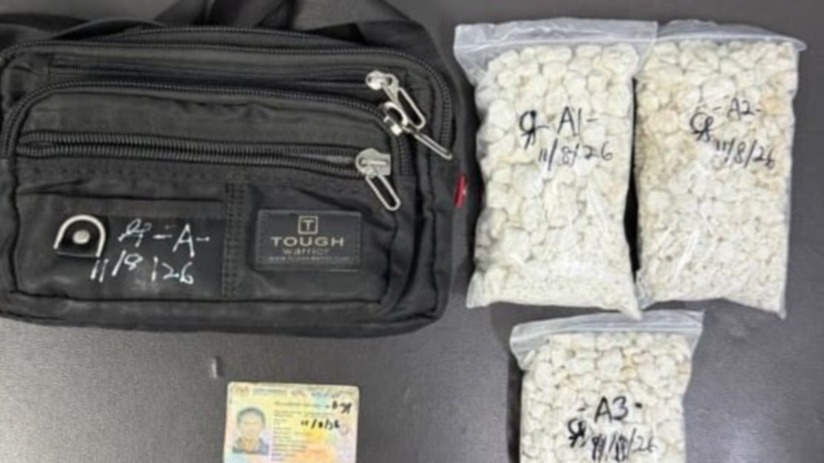 Police bust nets 1.055kg heroin haul in Simpang Renggam swoop