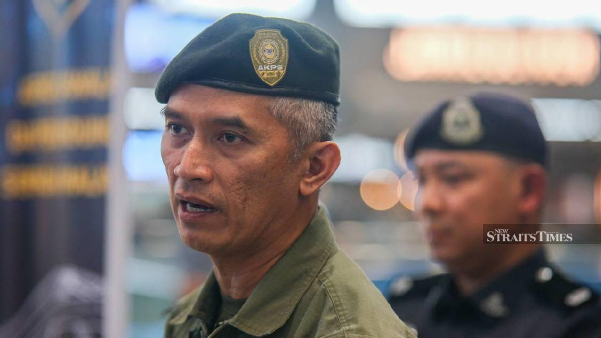 Malaysia's border agency remains cautious on counter-setting allegations in pilot drug case
